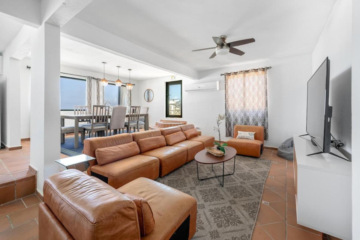 4 Bedroom Kikita Beach Villa Oceanfront W Pool Dorado Εξωτερικό φωτογραφία