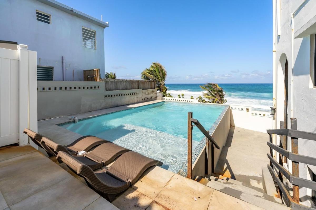 4 Bedroom Kikita Beach Villa Oceanfront W Pool Dorado Εξωτερικό φωτογραφία